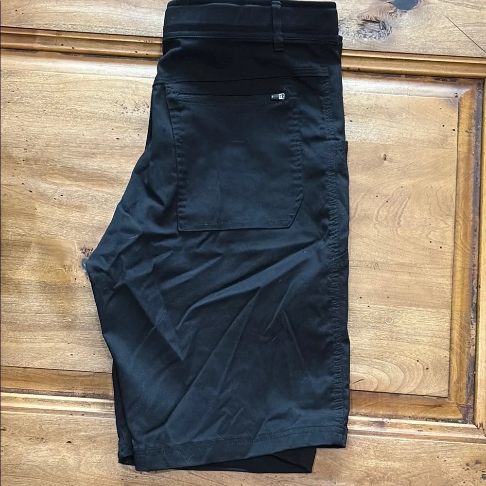 Black Casual Shorts - Picture 4 of 7